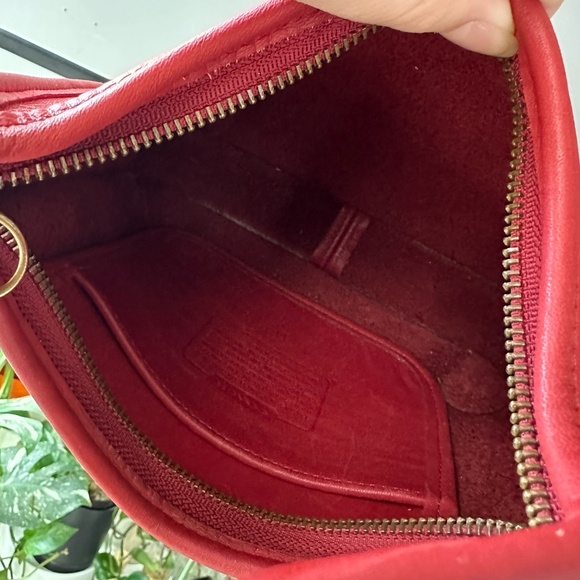 Vintage Coach Ergo Mini Zip 9020 Red - Picture 10 of 12